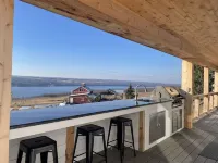 Luxury Home w/ Seneca Lake Views, Pool, Hot Tub, & Fast Wi-Fi 🐶 Hotels in Hector