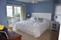 Nautical 5 Bedroom 5 Bathroom Home on Diamond Lake