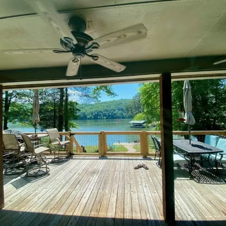 Lake Front Cottage w/Dock-Sleeps 10-1Story-Relax-Dog Friendly
