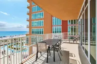Direct Beachfront  Splash Pad Lazy River-Waterslide-Walk to Restaurants and Bars - บูติค