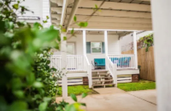 located in the downtown Lake Charles!!! 5 min drive to the civic center