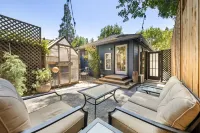 Downtown Sebastopol Studio Hotels in Sebastopol