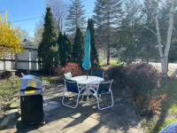 ✧ Bright East Side 4BR ✧ Walk Downtown & Track ✧