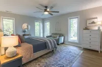 Mountain Mama- Amazing Views! + Hot Tub!