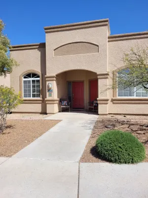 Tropicana Villa B, Studio Unit