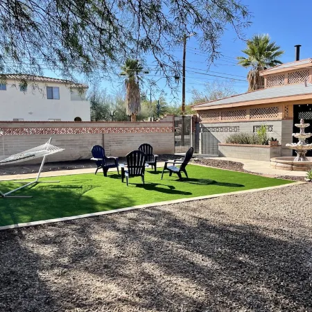 Historic Private Home - 2 min to U of A & Banner