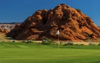 CASITA RETREAT APT: full kitchen, Sleeps 4, near Sand Hollow, Zions, & St George