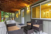 Cozy 1-bedroom forest retreat in gorgeous Bellingham