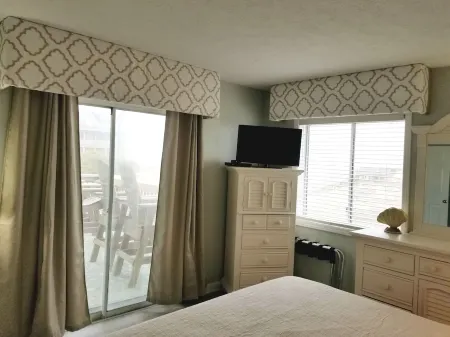 OCEANFRONT! LINENS PROVIDED!  COMPLIMENTARY AMENITIES! GUEST FAVORITE!