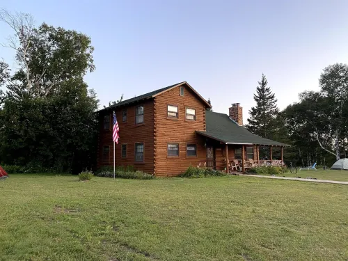 Log Home Retreat in Eagle River