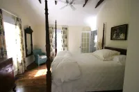 Historic Bonny Cottage in downtown Beaufort SC - 4-Star