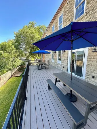 Riverview Villa - Hot Tub - Beach - River Views