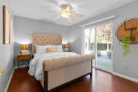 Cozy Modesto Charmer: 3 bedrooms 2 baths