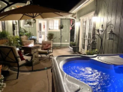 RELAX❤️ MOUNTAIN RETREAT, FULLY XMAS DECORATED, 45 min to South LAKE TAHOE