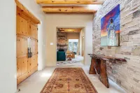 Green Acres Gorgeous Estate 9 minutes from the Plaza! Hotels in Tesuque