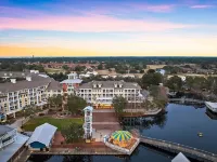 Heart of Village of Baytowne Wharf with views of Marina, Fireworks and Concerts!