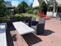 House with sea view close to: beaches, shops, GR34 and golf course