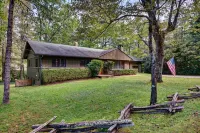 TWO BLOCKS FROM MAIN ST 5 BDRM/ 3 BA, WiFi. HD.