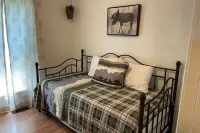 Rise and Shine فنادق في Menifee County