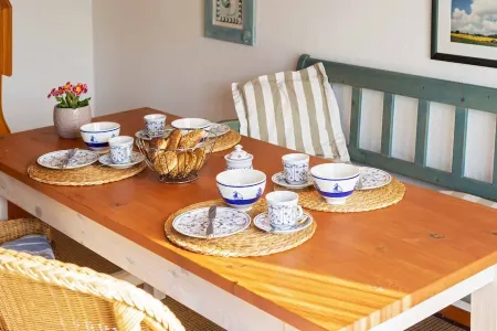 Beautiful roof-top house in the immediate vicinity of the marina. Отели в г. Харлезиль