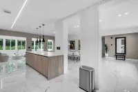 Luxury Modern Villa in heart of Brickell with Heated Pool & HotTub