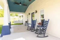Quaint and charming cottage on 10 beautiful acres! Enjoy peace and country life!