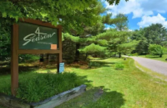 Perfectly Located Townhouse  4 Bedrooms, 2.5 Baths in the Heart of Stowe Vermont