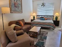 Tropicana Villa B, Studio Unit