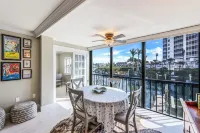 New Salt Water Pool and Sun Deck  Steps to Vanderbilt Beach  Water Views