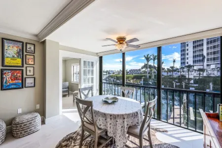 New Salt Water Pool and Sun Deck  Steps to Vanderbilt Beach  Water Views