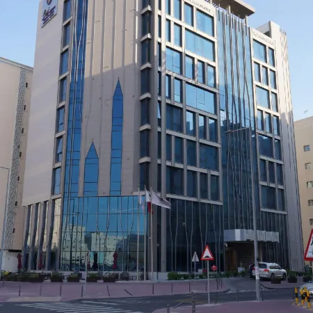 Royal Mansoura Residence Hotel Отели в г. Доха