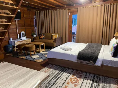 Danial Cabin Dieng Hotels in Bawang