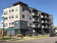 Modern Apt #402 - a Block from St. Pat's Hospital