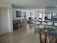 Gorgeous Waterfront 3BR with private pool - enjoy every Sunrise and Sunset!