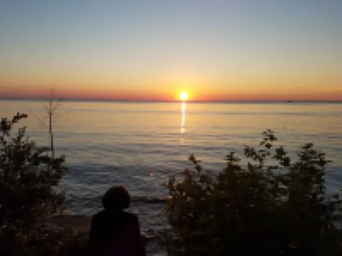 Perfect Getaway for All Occasions.  1200sq ft. Sleeps 8. Country Atmosphere Hotels in Nasewaupee