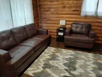 Deer Creek Pony Express Cabin Hotels in Converse County