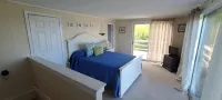 Waterfront Cottage - fantastic unobstructed views!!