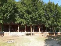 Texas Bunkhouse at Bluegill Lake Cabins Hotels in Van Zandt County