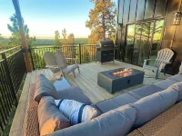 New Build, Covered Deck, Game Room, Family Friendly