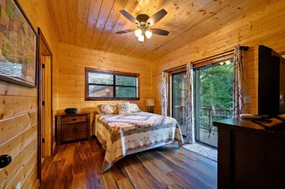 Waterfront On The Mt. Fork River, Fox Island Is Totally Secluded and Private!