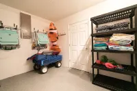 Golf cart+4BR/3B 2100sq Renovated, Large Pool and deck - جاكوزي