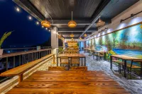 Cat Ba Xanh Spring Garden Hotel