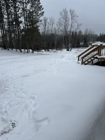 Snowmobiles, Skiing, ABR Amazing 2-bedroom house with WiFi in Hurley, Mercer