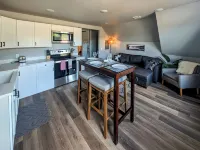 New Modern 1BR, Downtown Custer – Perfect Base for Black Hills