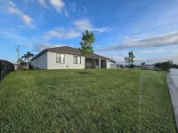 Radiant Luxury Retreat: Serene Outdoor Space! - 5つ星