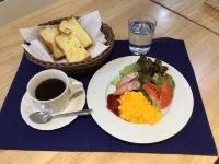 Gallery Compass- Art Apartments Osaka with Breakfast Free Parking - Morgenmad