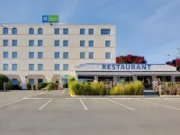 ชัวร์ โฮเทล บาย เบสต์เวสเทิร์น บอร์โด ลัก โรงแรมใกล้Congresses and Exhibitions Bordeaux