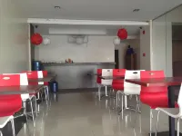 Cherry Midtown Hotel - 3 estrellas