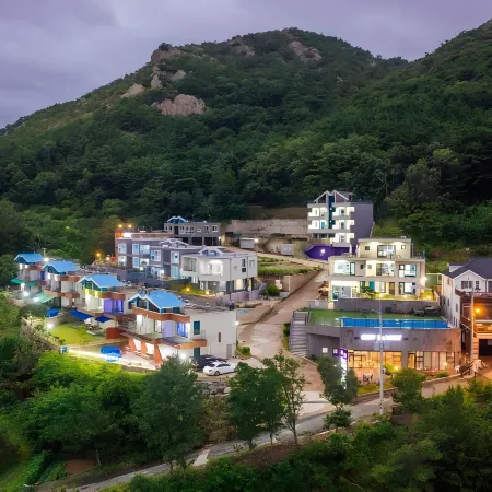 Blue (Blue Road Town Pension)