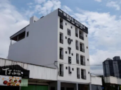Weiss Hotels Kepong Baru Hotels near 99 Wonderland Park